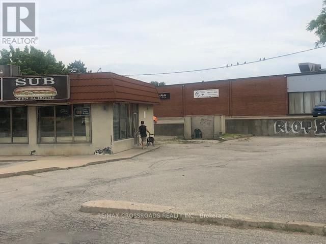 2100 DUNDAS STREET E Image 1