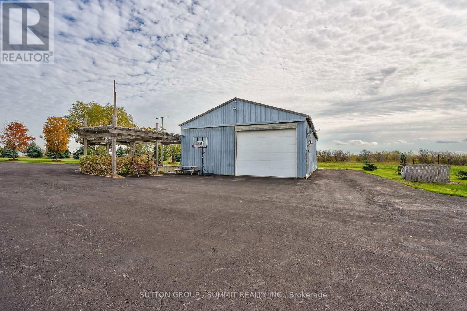 5431 APPLEBY LINE Image 6