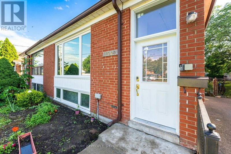 3548 Ashcroft Crescent  Mississauga (Erindale), L5C2E7 | Image 3