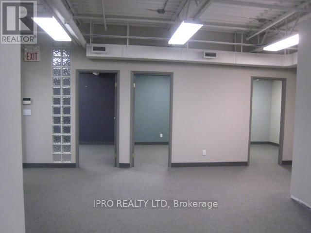 1B - 2020 CLARK BOULEVARD Image 12