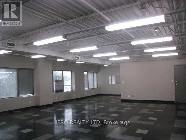 1B - 2020 CLARK BOULEVARD Image 6