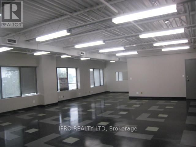 1B - 2020 CLARK BOULEVARD Image 7