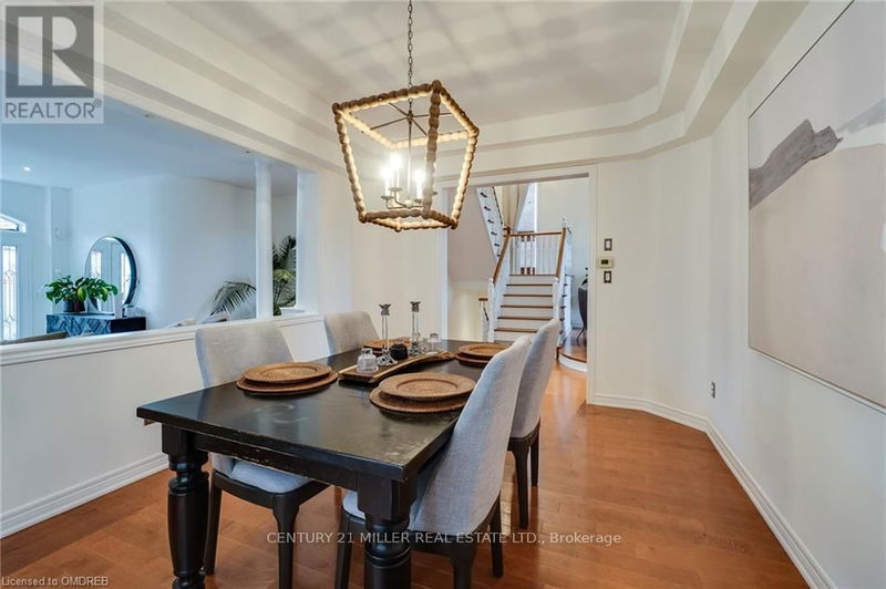 2301 HERTFORDSHIRE Way  Oakville (Iroquois Ridge North), L6H7M5 | Image 10