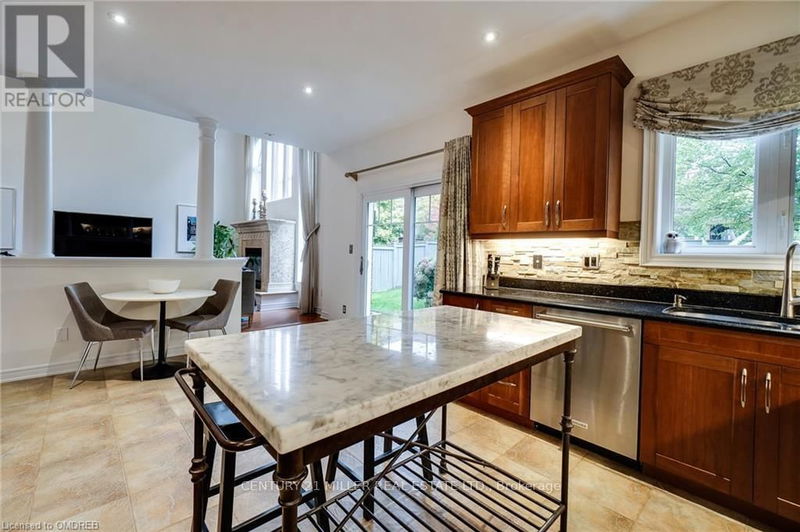 2301 HERTFORDSHIRE Way  Oakville (Iroquois Ridge North), L6H7M5 | Image 21