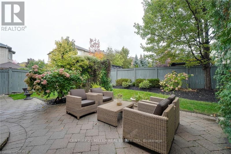 2301 HERTFORDSHIRE Way  Oakville (Iroquois Ridge North), L6H7M5 | Image 38