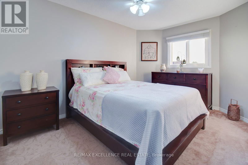 69 Atkins Circle  Brampton (Northwood Park), L6X4E7 | Image 21