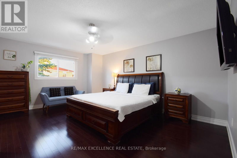 69 Atkins Circle  Brampton (Northwood Park), L6X4E7 | Image 24