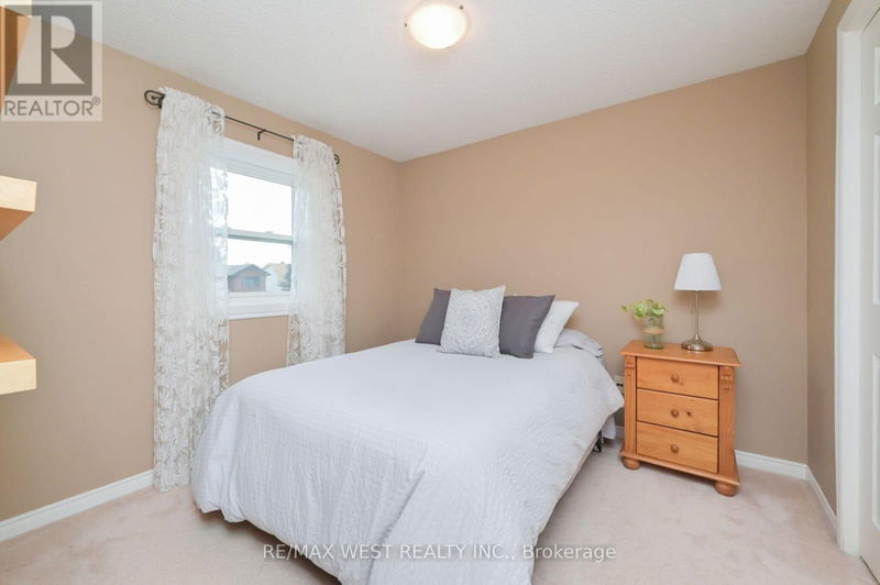 11 Passmore Avenue  Orangeville, L9W4E1 | Image 26