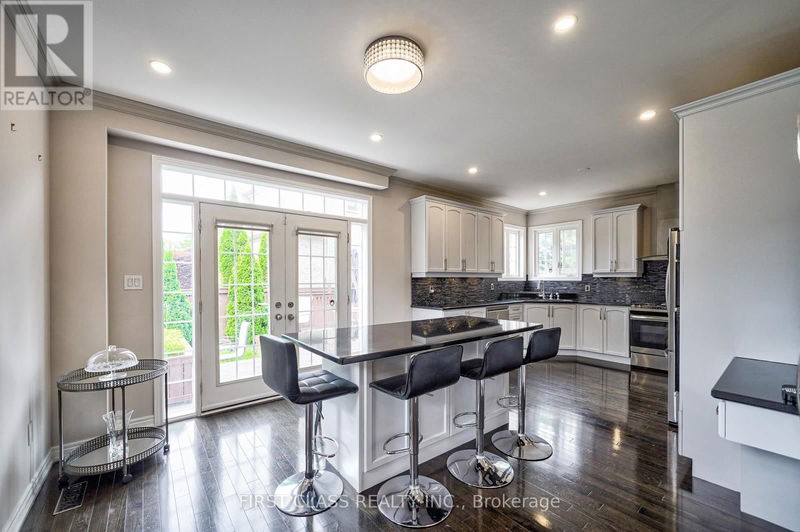 238 Nautical Boulevard  Oakville (Bronte West), L6L0B9 | Image 17