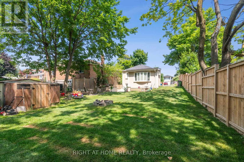 74 Westhead Road  Toronto (Alderwood), M8W4S3 | Image 36