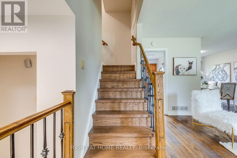 33 Nadia Place  Oakville (College Park), L6H1K1 | Image 17