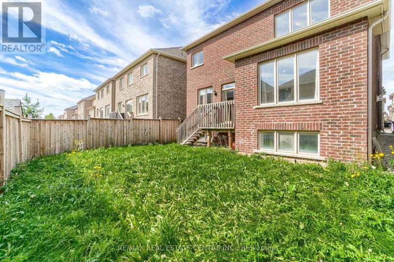 27 Fulmer Road  Brampton (Northwest Brampton), L7A4L9 | Image 31