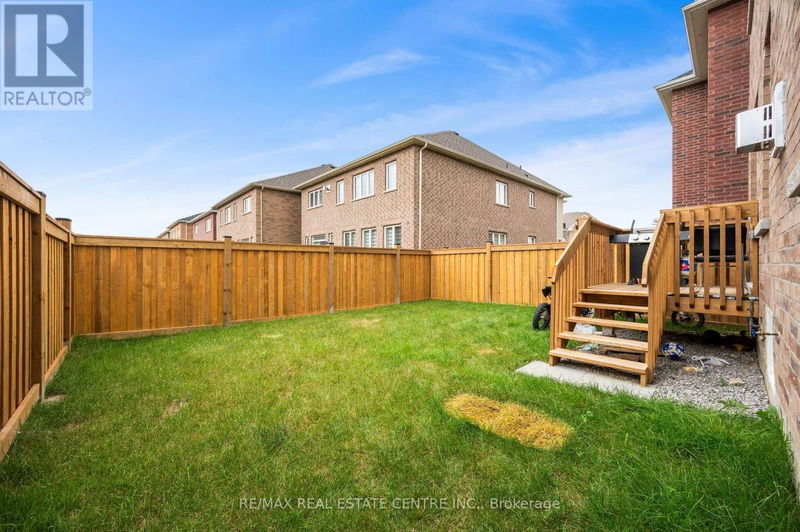 73 Donald Stewart Road  Brampton (Northwest Brampton), L7A4S4 | Image 30