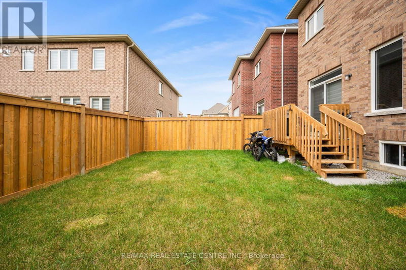 73 Donald Stewart Road  Brampton (Northwest Brampton), L7A4S4 | Image 31