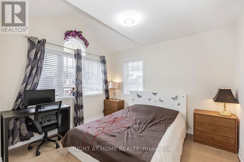 1 Facet Street  Brampton (Northwest Brampton), L7A4S8 | Image 22