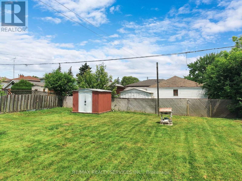 5 Marsden Crescent  Brampton (Brampton East), L6W2X2 | Image 31