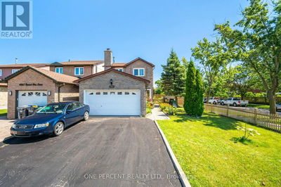 4365 Forest Fire Lane  Mississauga (Rathwood), L4W3P3 | Image 1