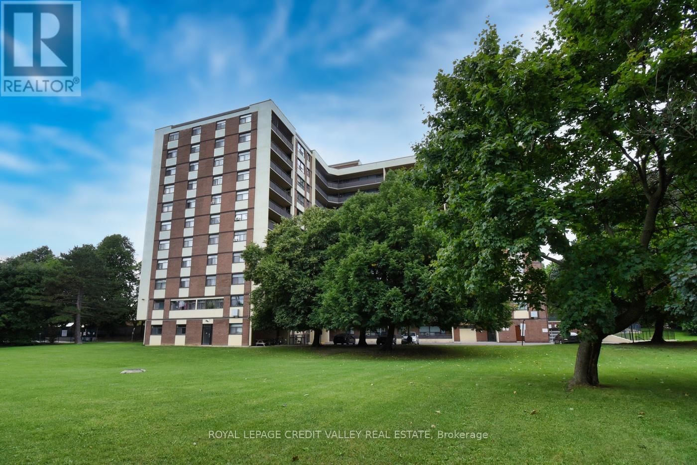 410 - 5 FRITH ROAD Image 34