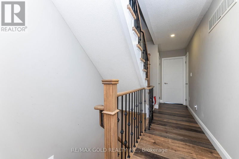 34 Bowsfield Road  Toronto (York University Heights), M3J3R3 | Image 20