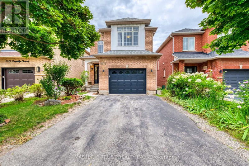 2576 Longridge Crescent  Oakville (River Oaks), L6H6R9 | Image 1