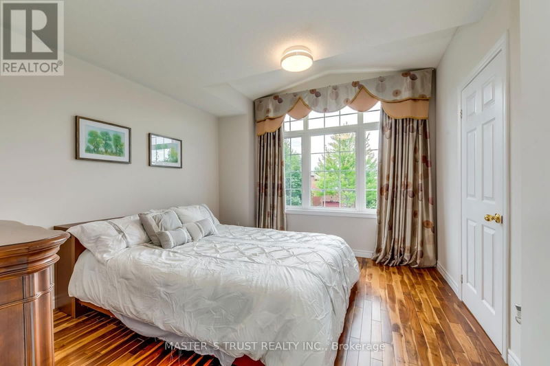 2576 Longridge Crescent  Oakville (River Oaks), L6H6R9 | Image 21