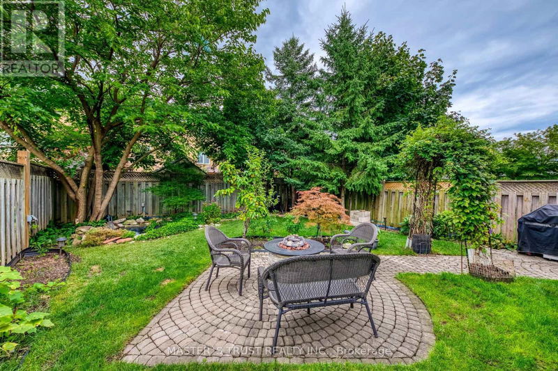 2576 Longridge Crescent  Oakville (River Oaks), L6H6R9 | Image 37