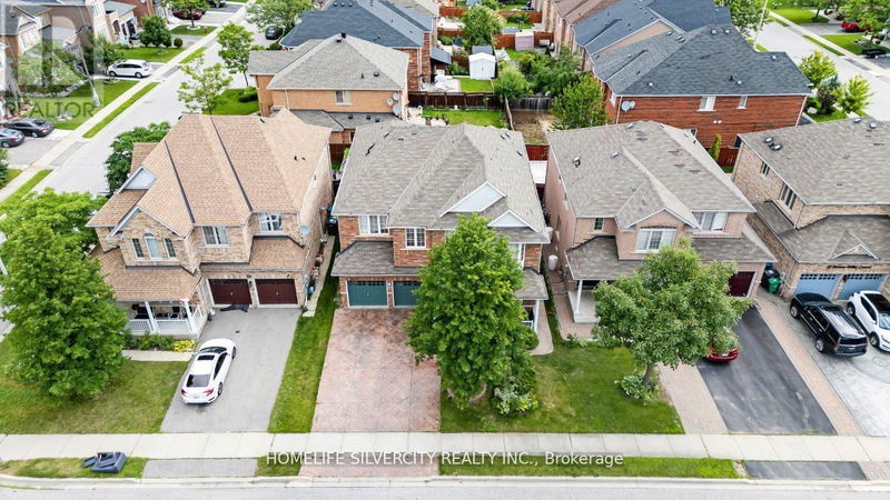 5 Summershade Street  Brampton (Bram East), L6P2B9 | Image 3