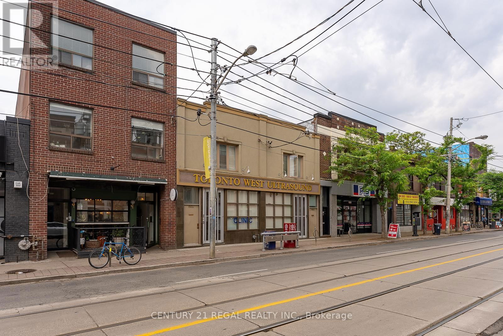 1560 QUEEN STREET W Image 2