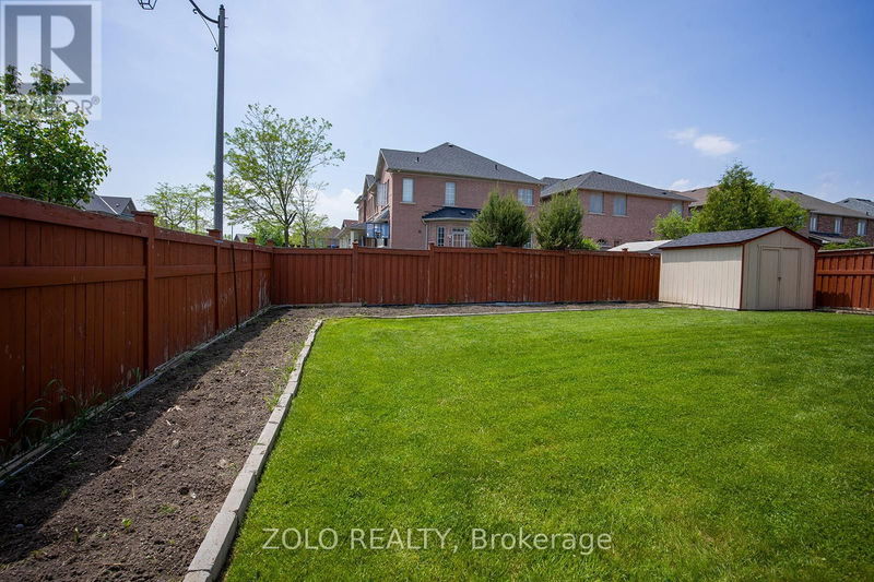 1 Prada Court  Brampton (Vales of Castlemore North), L6P2K2 | Image 34