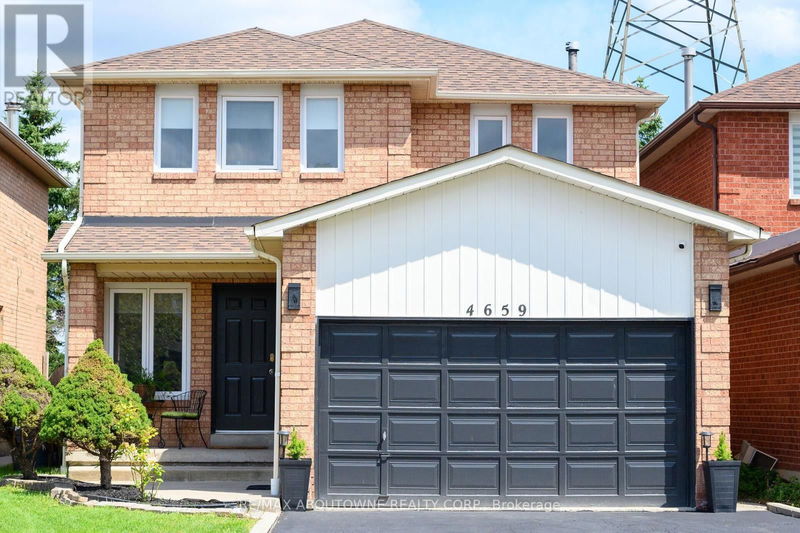 4659 Full Moon Circle  Mississauga (Hurontario), L4Z2L7 | Image 2