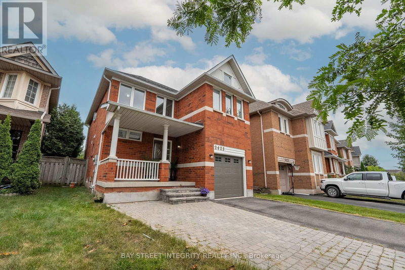 2423 Nichols Drive  Oakville (Iroquois Ridge North), L6H6T2 | Image 2