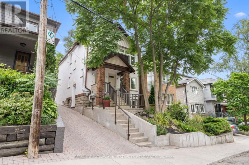 15 Runnymede Road  Toronto (High Park-Swansea), M6S2Y1 | Image 1