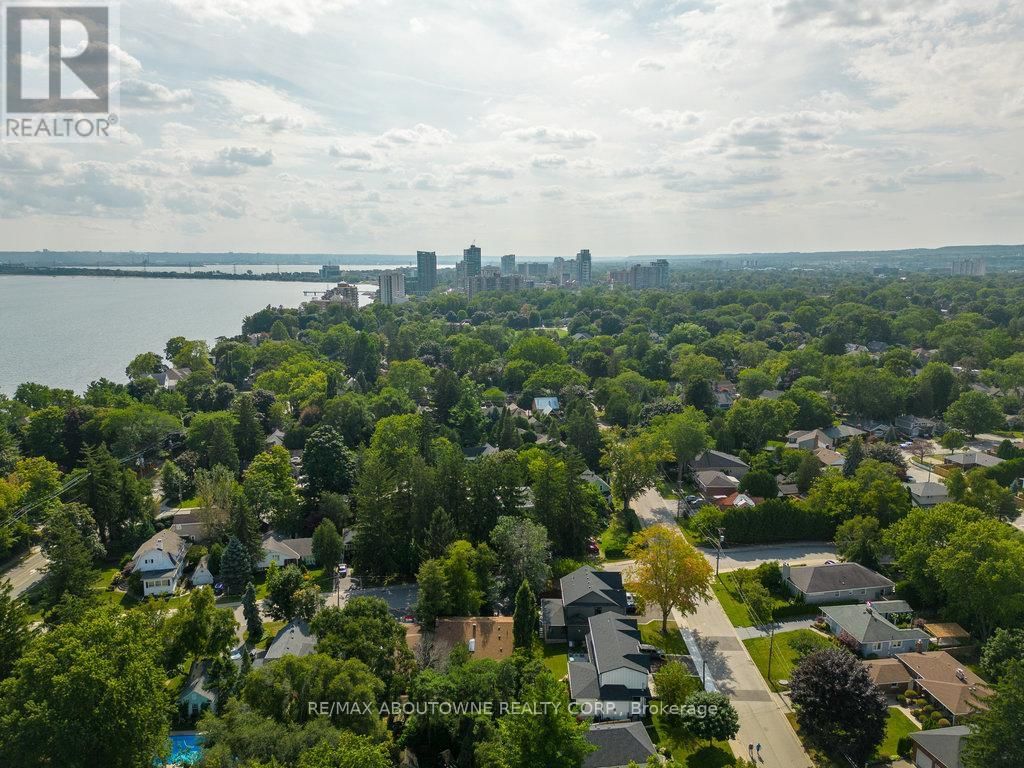 2409 LAKESHORE ROAD Image 39