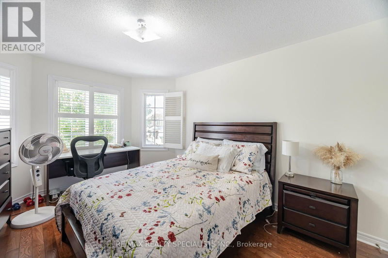 17 Valleycreek Drive  Brampton (Bram East), L6P2B7 | Image 32