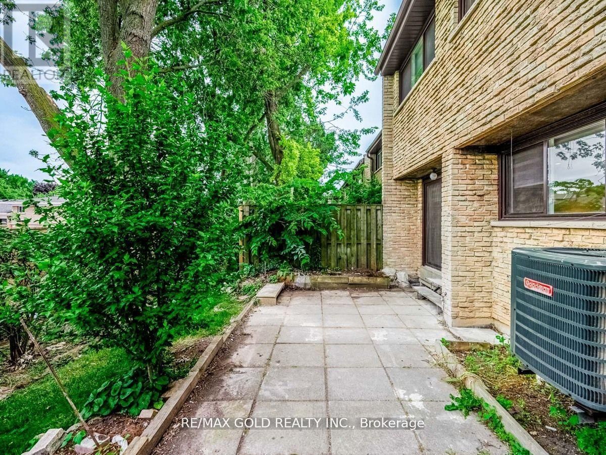 60 - 2605 WOODCHESTER DRIVE Image 23