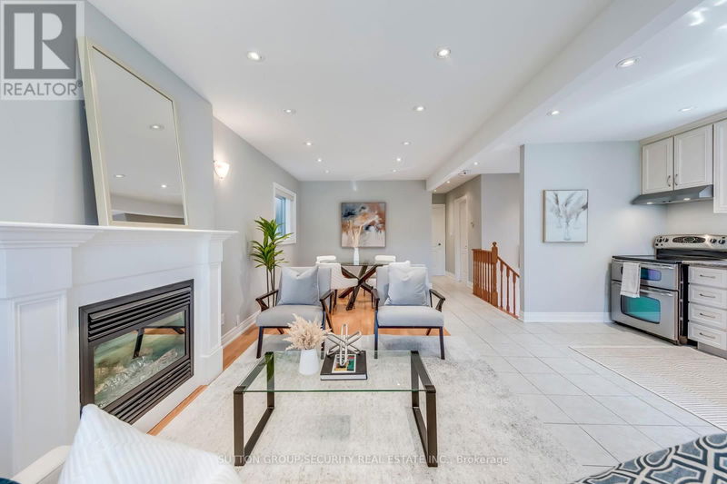 23 Hartley Avenue  Toronto (Briar Hill-Belgravia), M6E4E7 | Image 17