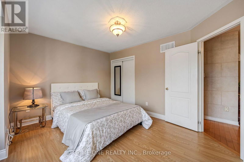 3797 Barley Trail  Mississauga (Churchill Meadows), L5M6X4 | Image 20