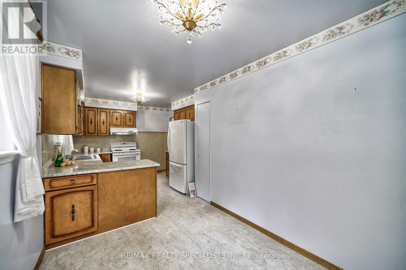 211 Cherry Post Drive  Mississauga (Cooksville), L5A1J1 | Image 15