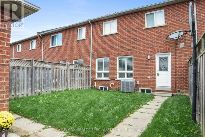 6028 Silken Laumann Way East Mississauga (East Credit), L5V3A3 | Image 39