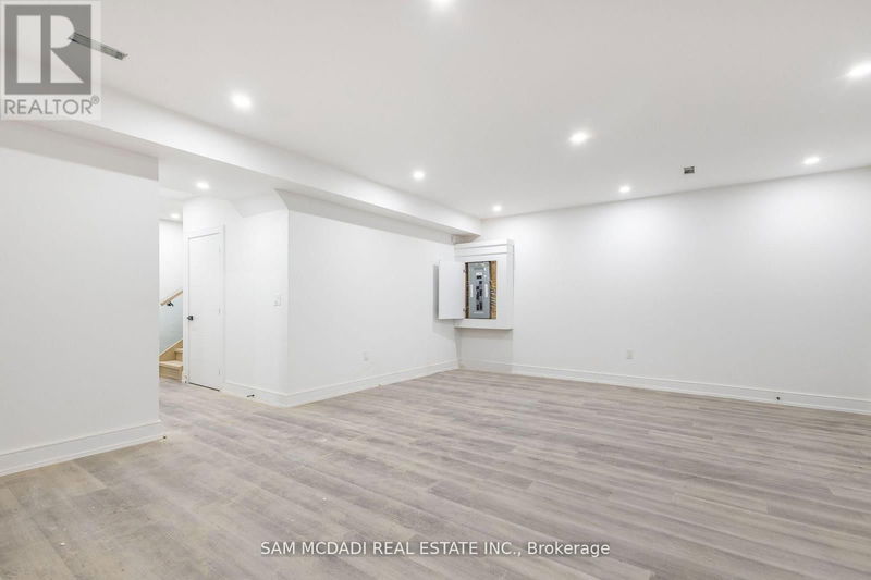 73 Elma Street  Toronto (Mimico), M8V1X9 | Image 33