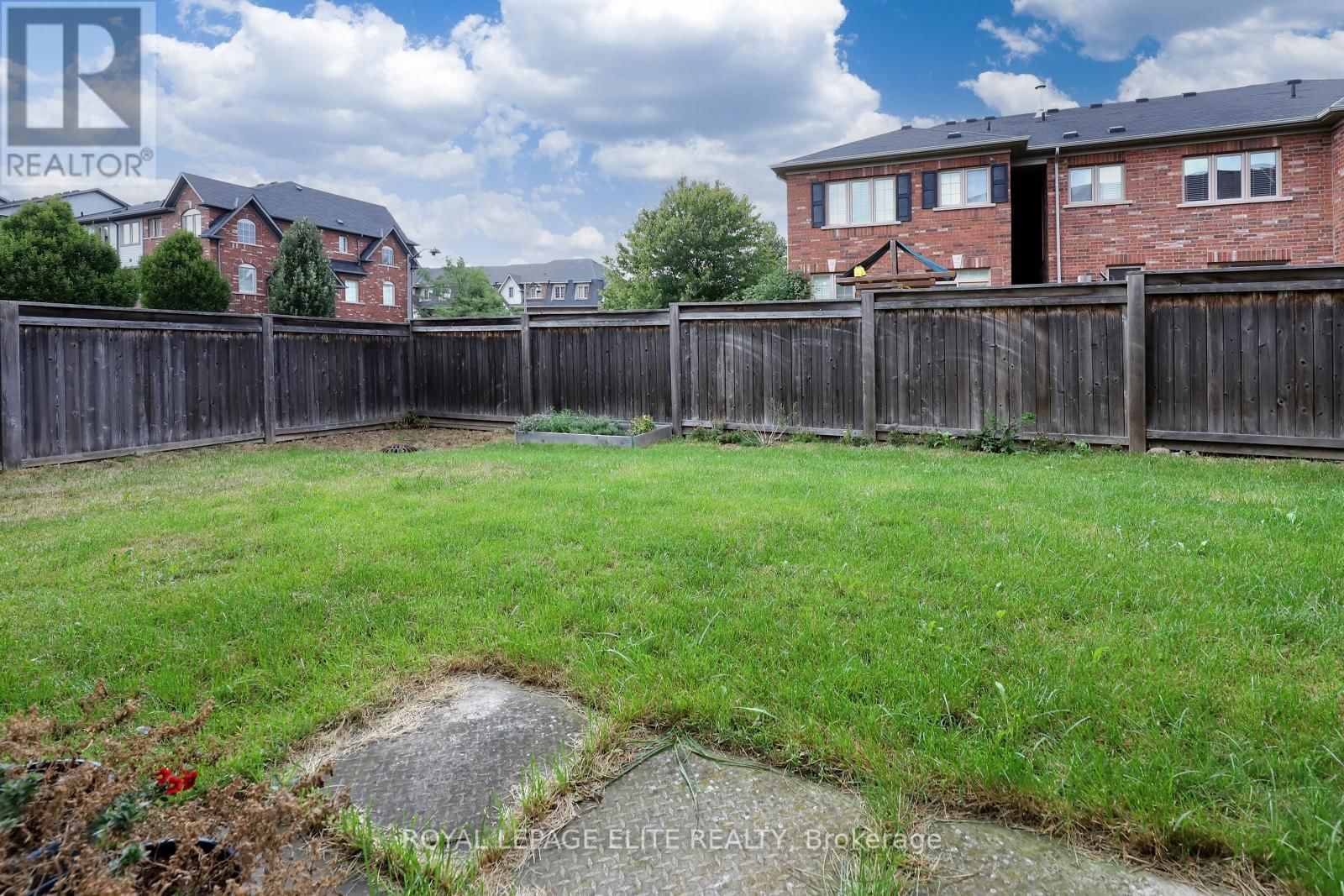 67 - 2178 FIDDLERS WAY Image 33