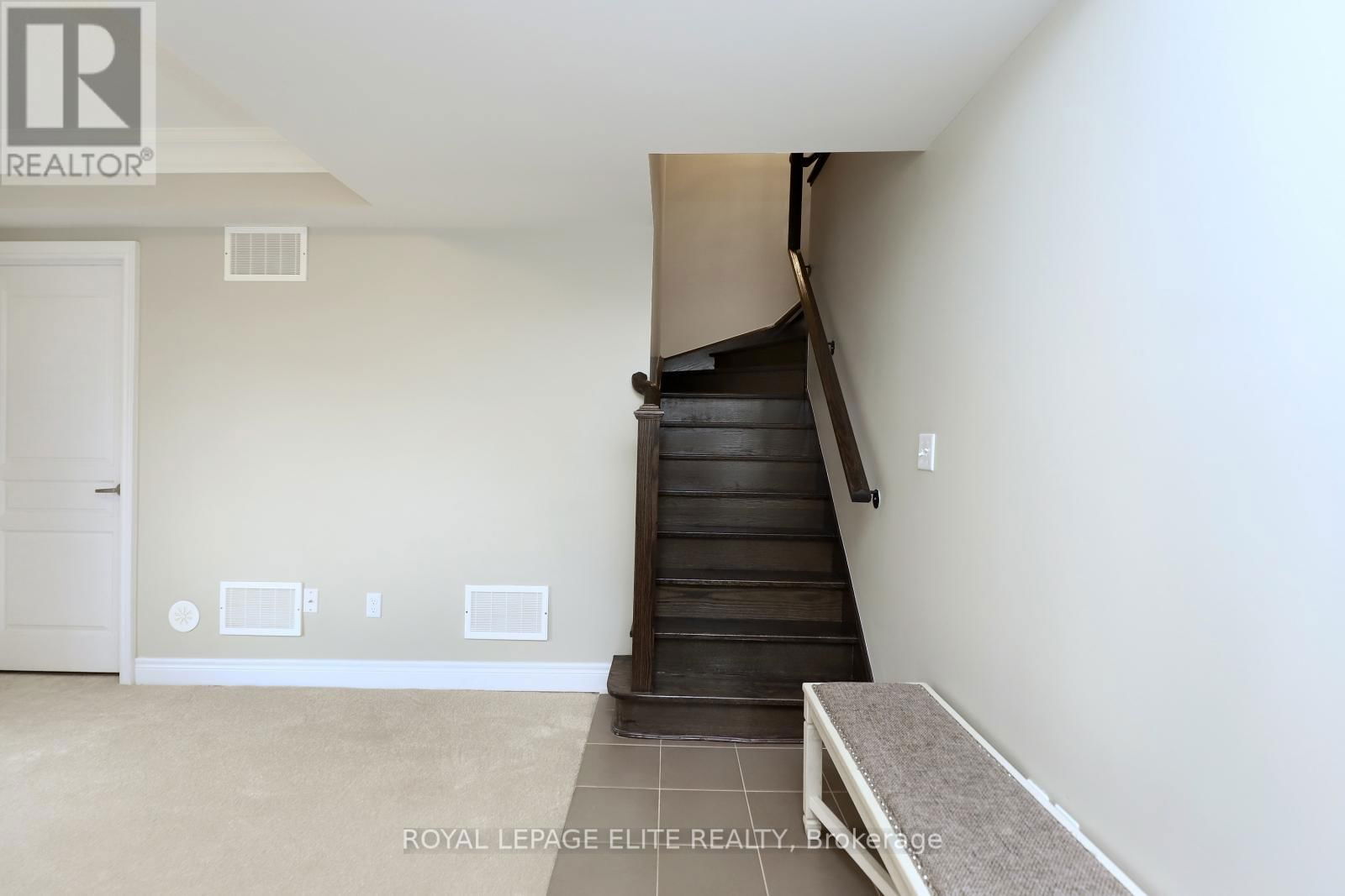 67 - 2178 FIDDLERS WAY Image 7