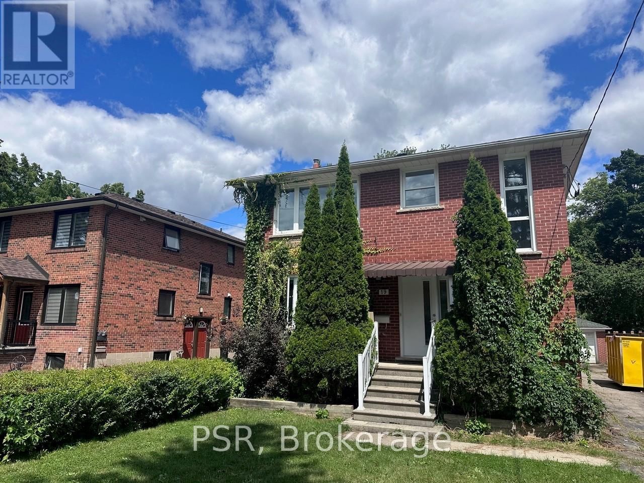 2 - 19 BROADVIEW AVENUE Image 1