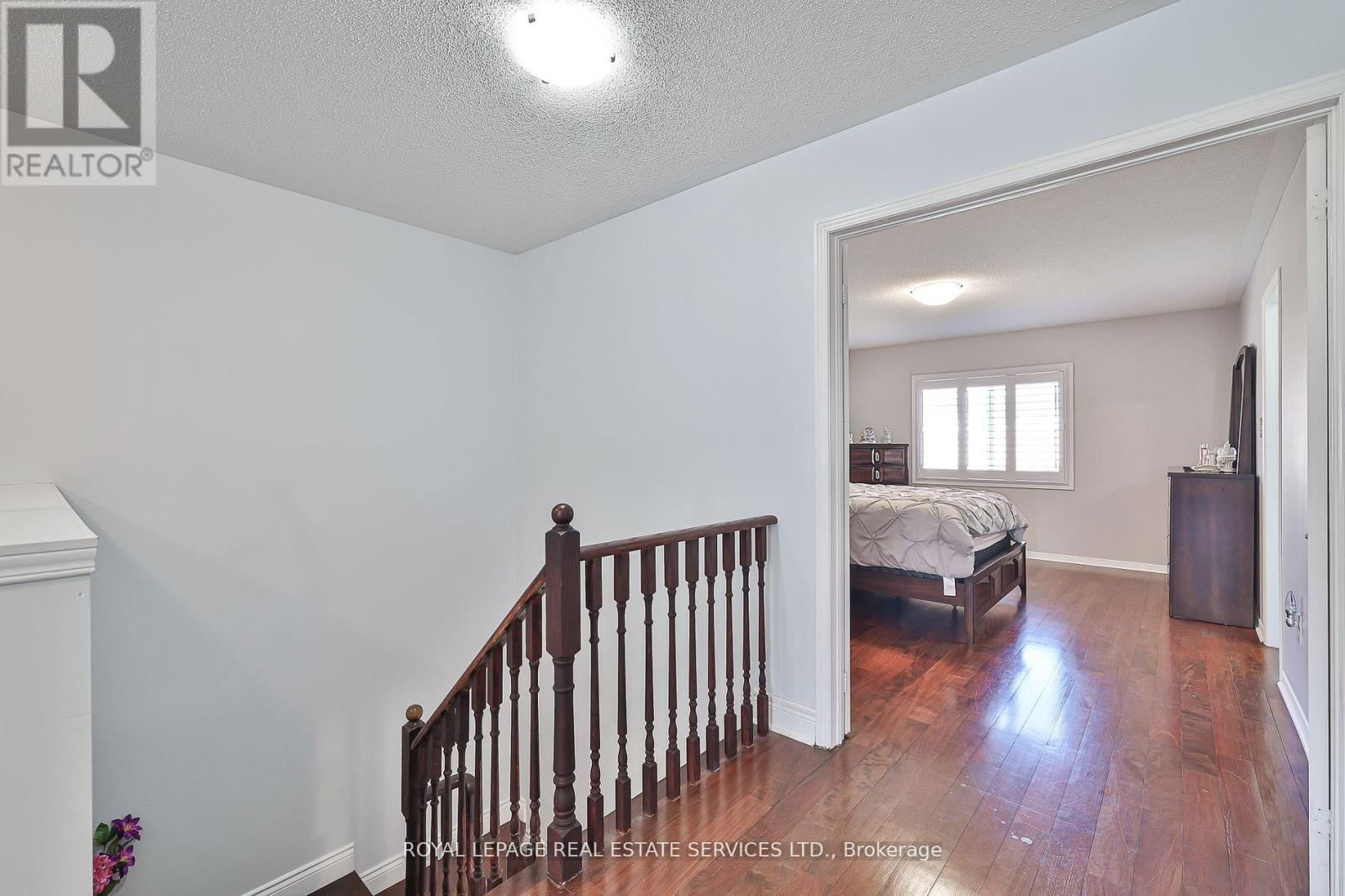 129 - 7360 ZINNIA PLACE Image 31