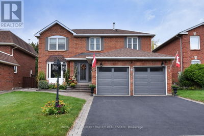 88 Parkside Drive  Brampton (Brampton South), L6Y2G9 | Image 1