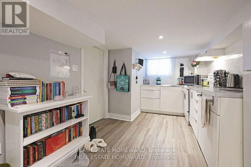 156 Royal York Road  Toronto (Mimico), M8V2V3 | Image 15