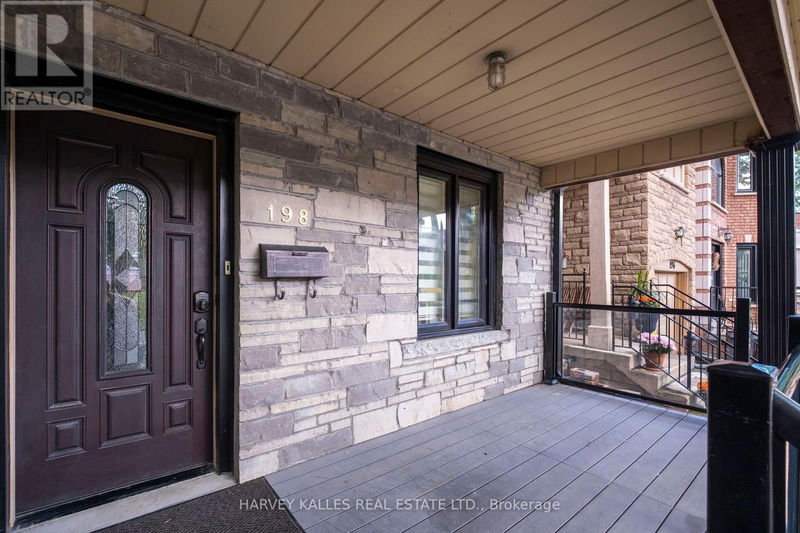 198 Yarmouth Road  Toronto (Dovercourt-Wallace Emerson-Junction), M6G1X4 | Image 3