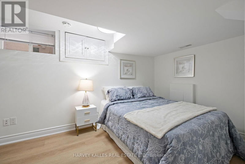 198 Yarmouth Road  Toronto (Dovercourt-Wallace Emerson-Junction), M6G1X4 | Image 32