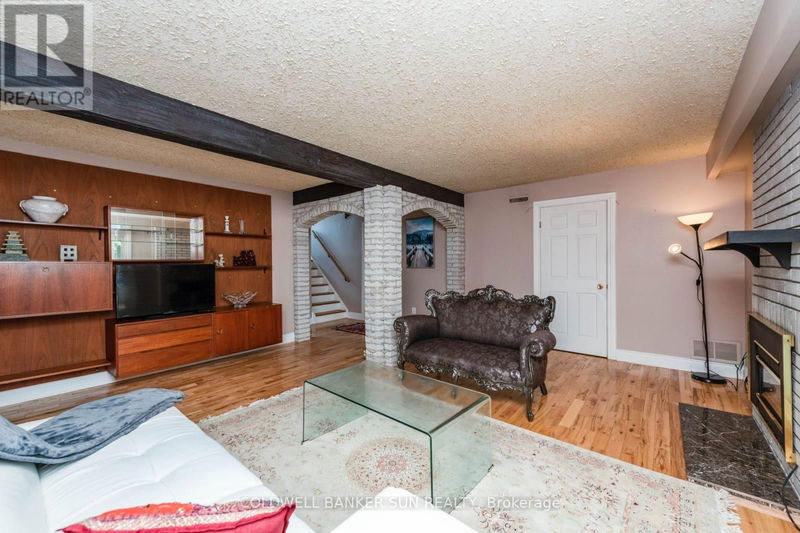 2483 Yarmouth Crescent  Oakville (Bronte West), L6L2M9 | Image 24