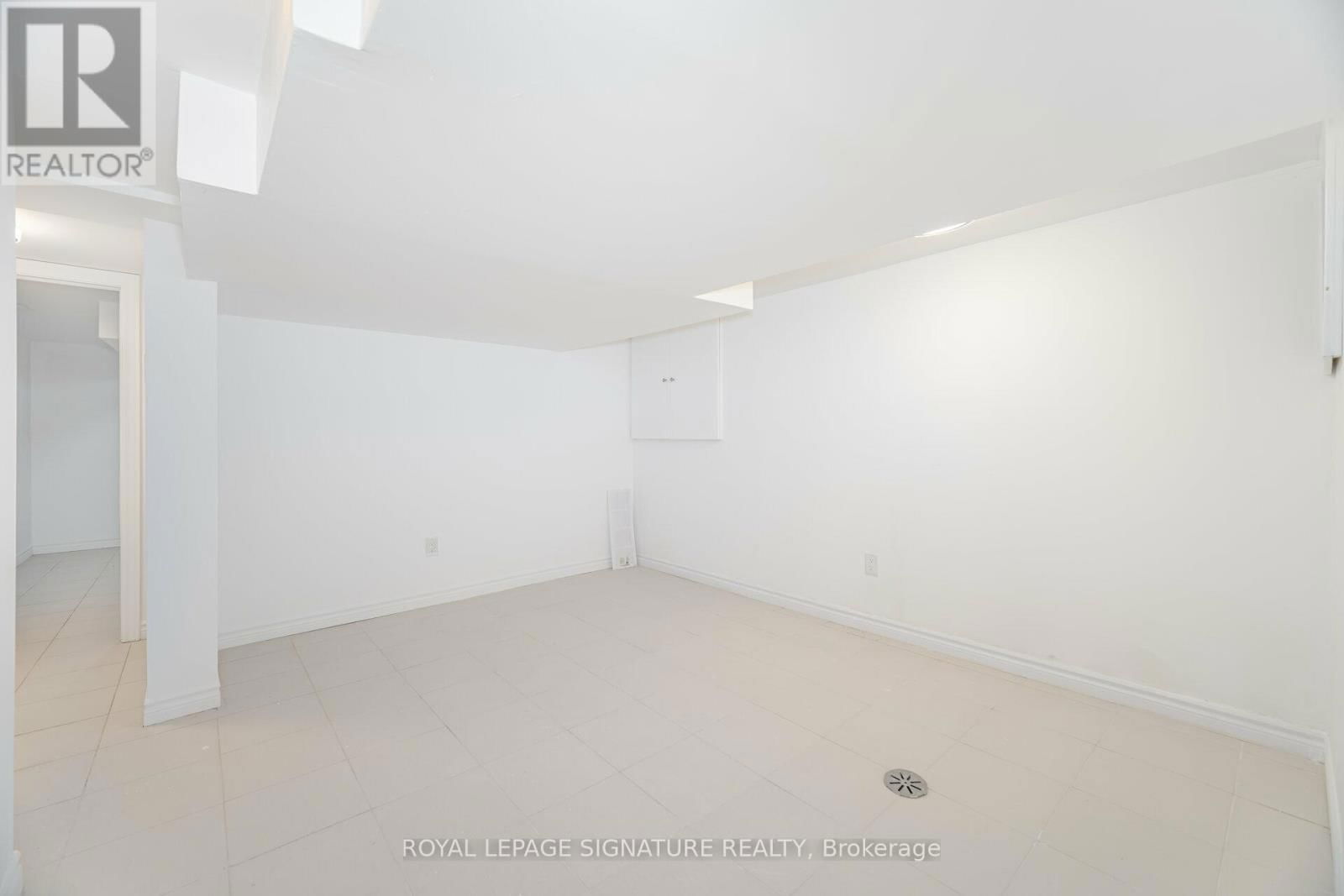 1 - 2291 DUNDAS STREET W Image 10